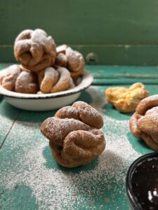 hólabda fánk kalas györgyi